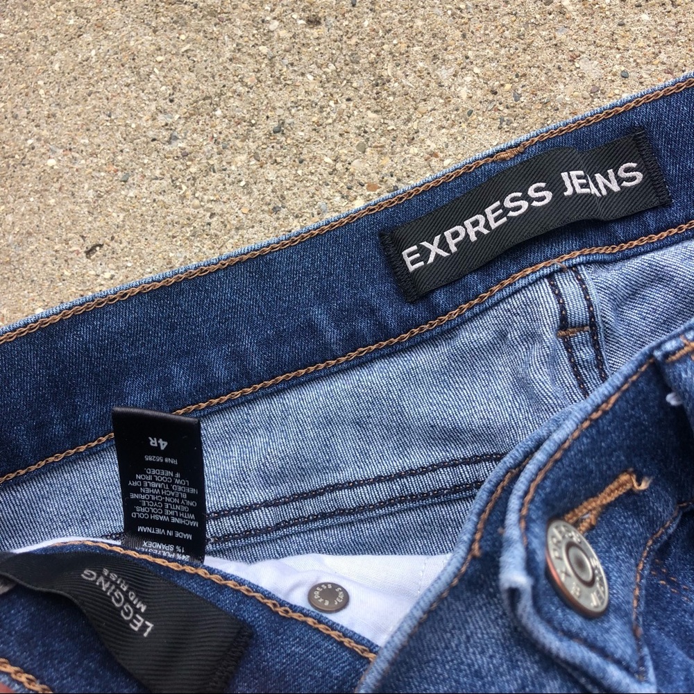 Express Distressed Skinny Jeans Size 4 - Legging Mid Rise - Picture 5 of 9